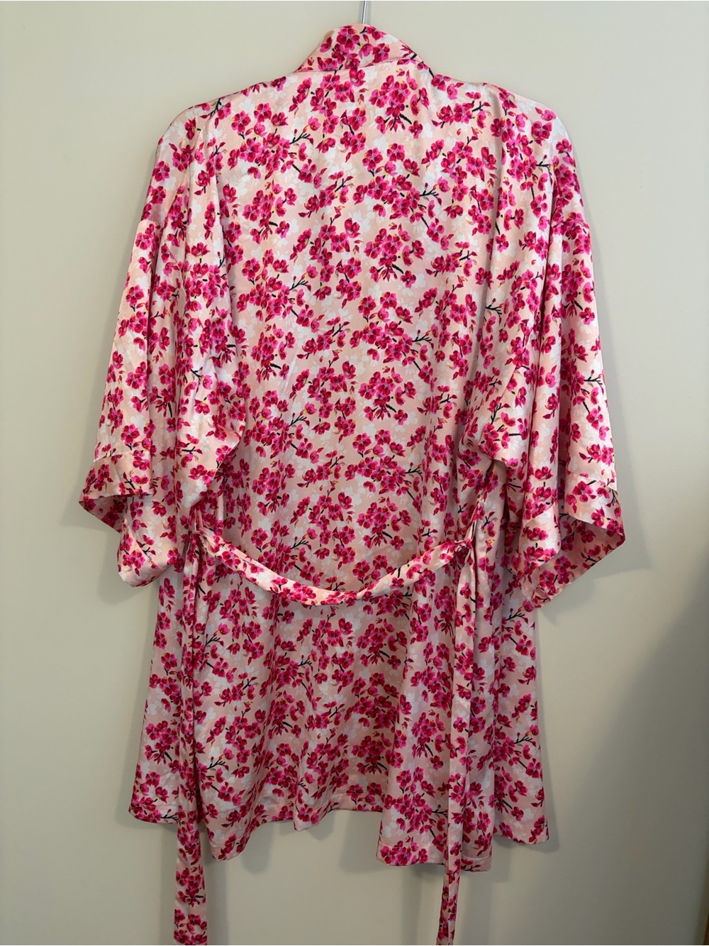 Victoria Secret Robe - Picture 3 of 4